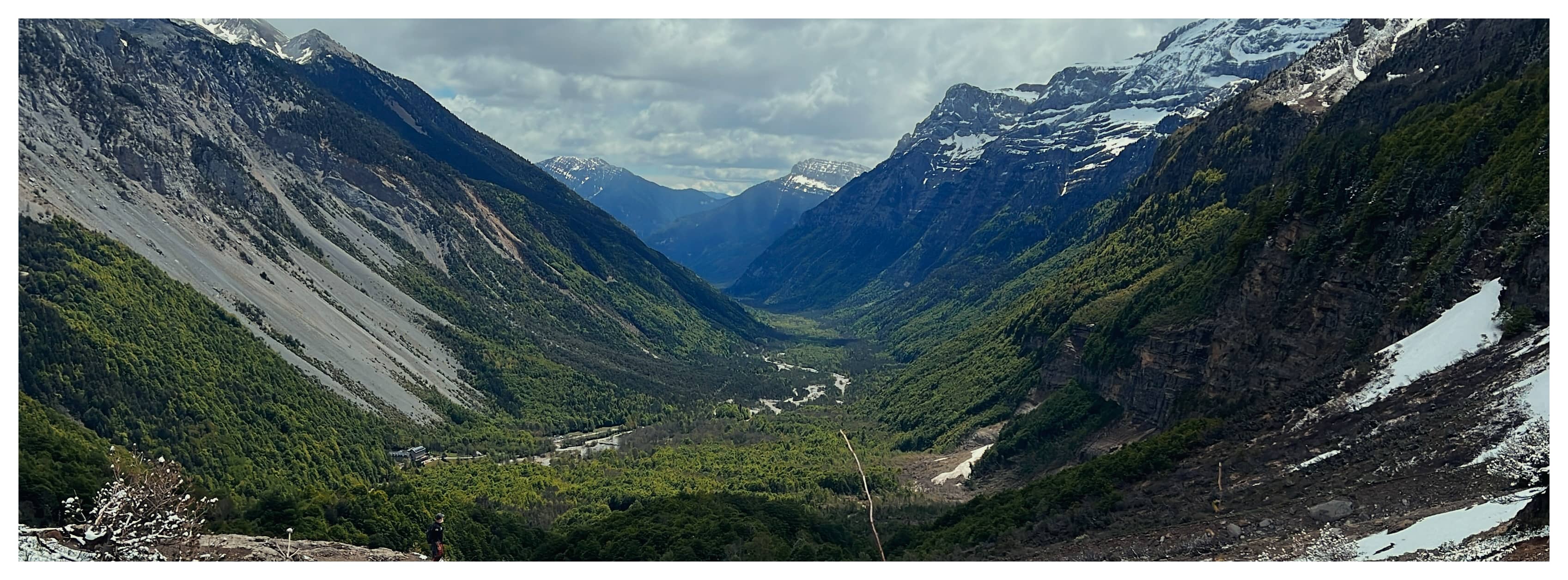 Panorama de la vallée de Pineta
